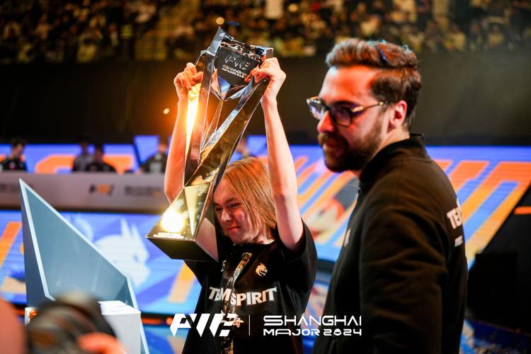 英雄麦克疯：AL自信不疑 人亦信之